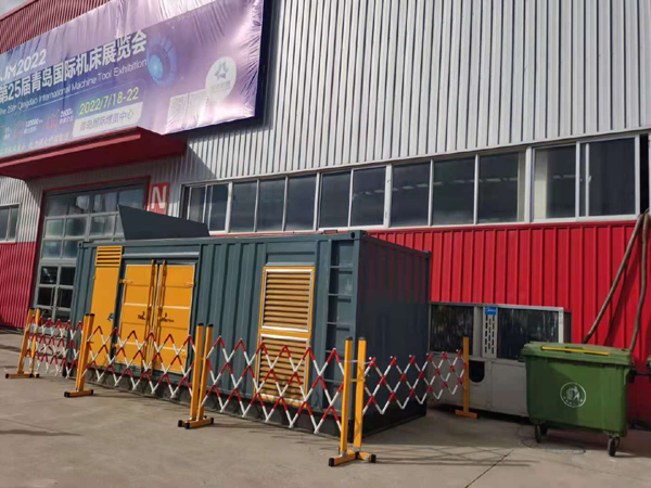 新疆一起发电机滑环环火停机事件分析报告